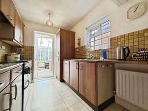 Photo 17- click for photo gallery